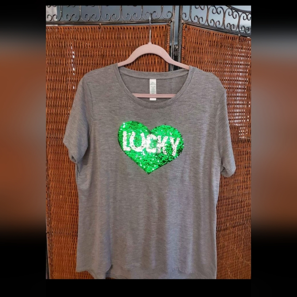 Womens Lucky Tee XL-XXL